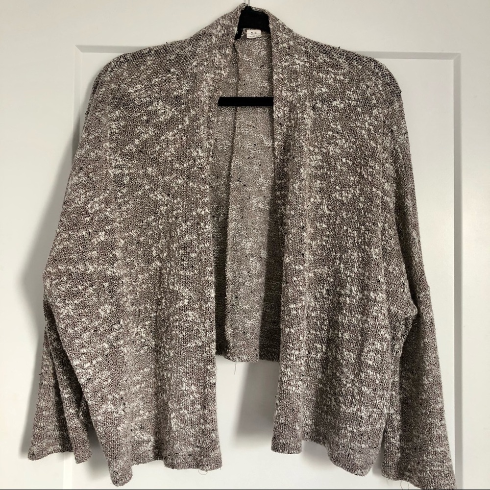 🚨FINAL OFFER🚨🤍BDG🤍 KNIT CARDIGAN